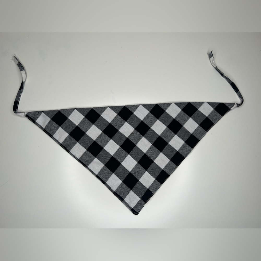 Black and White Dog Bandana